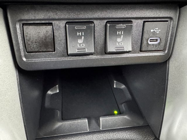 Used 2024 Toyota Corolla Cross XLE image 26