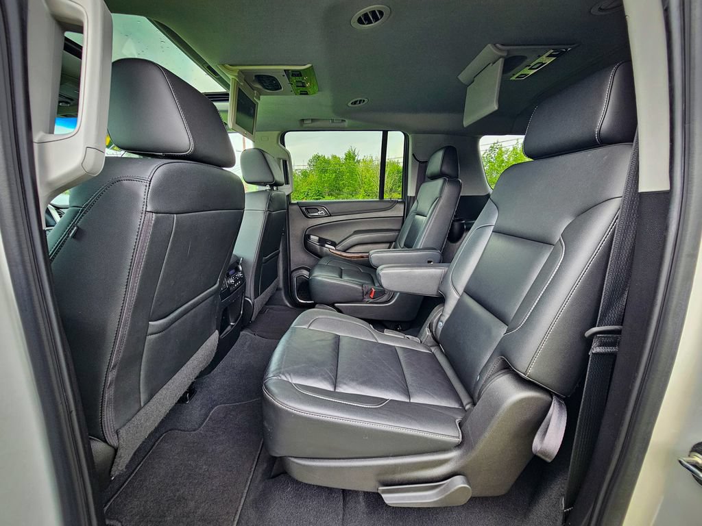 Used 2019 Chevrolet Suburban LT AWD/4WD image 36