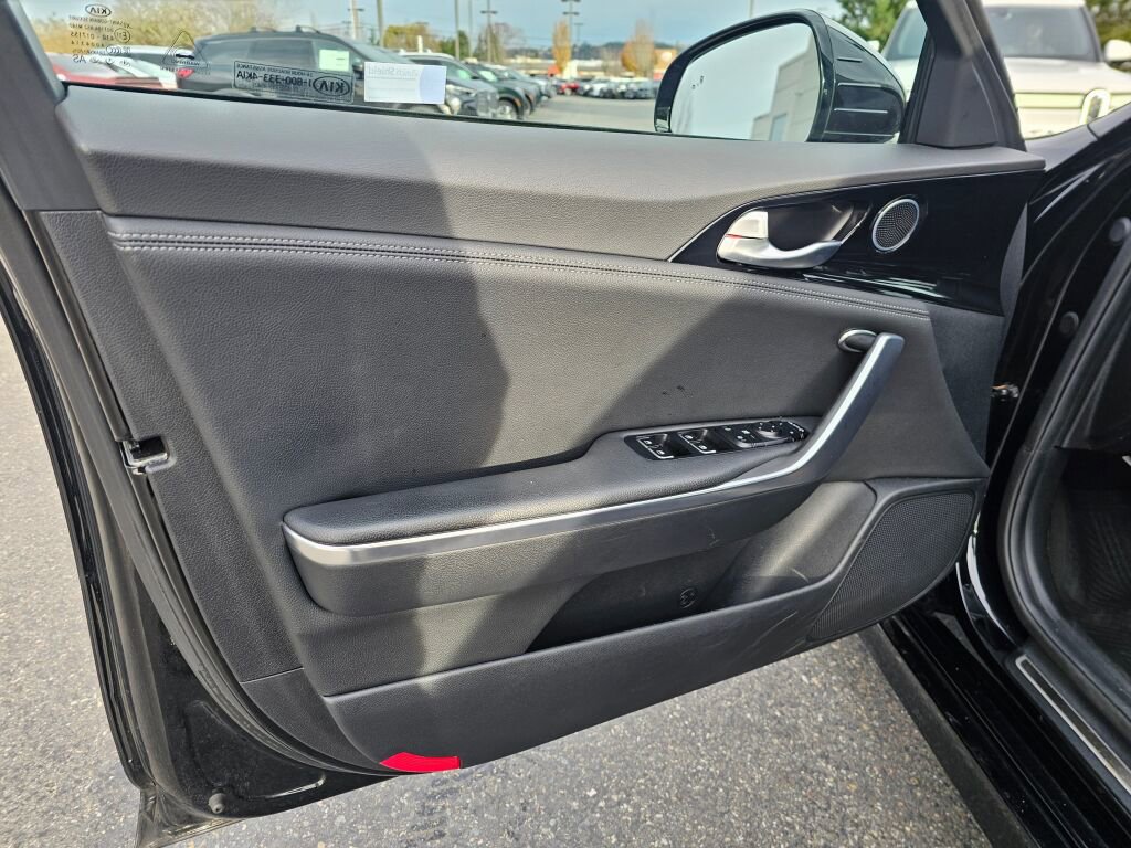 Used 2022 Kia Stinger GT-Line image 23