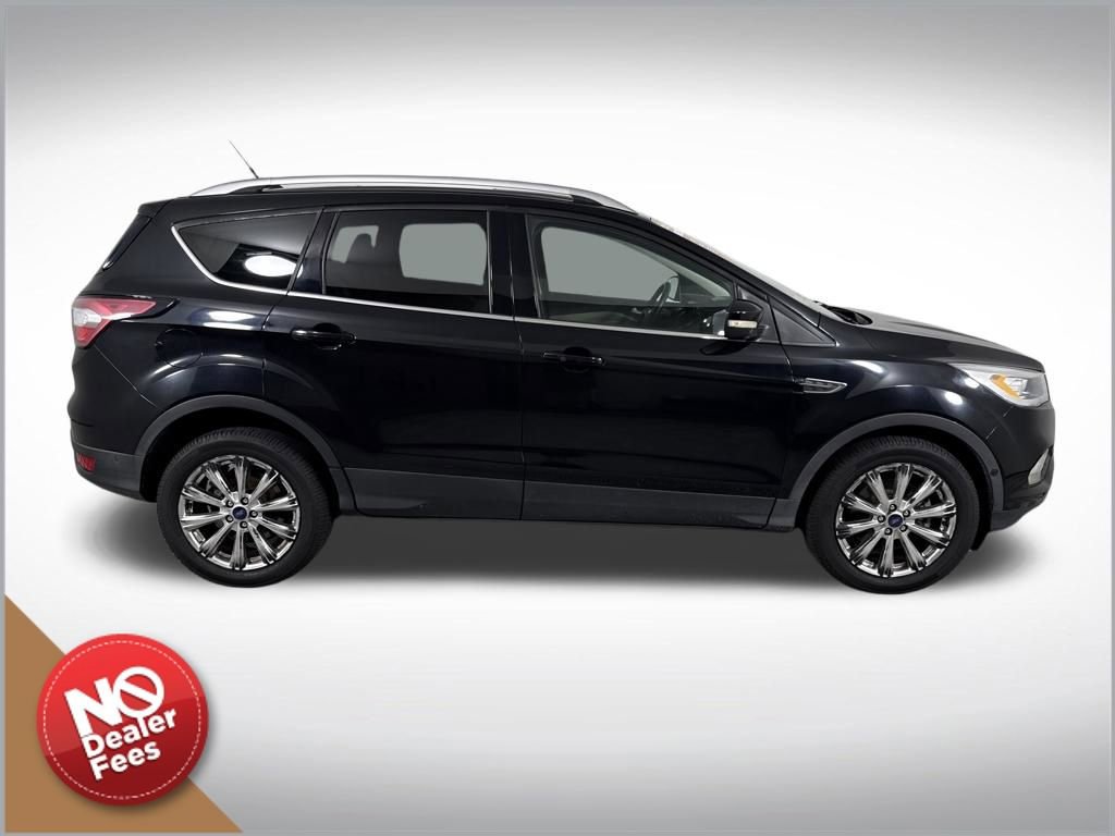 Used 2018 Ford Escape Titanium AWD/4WD image 2