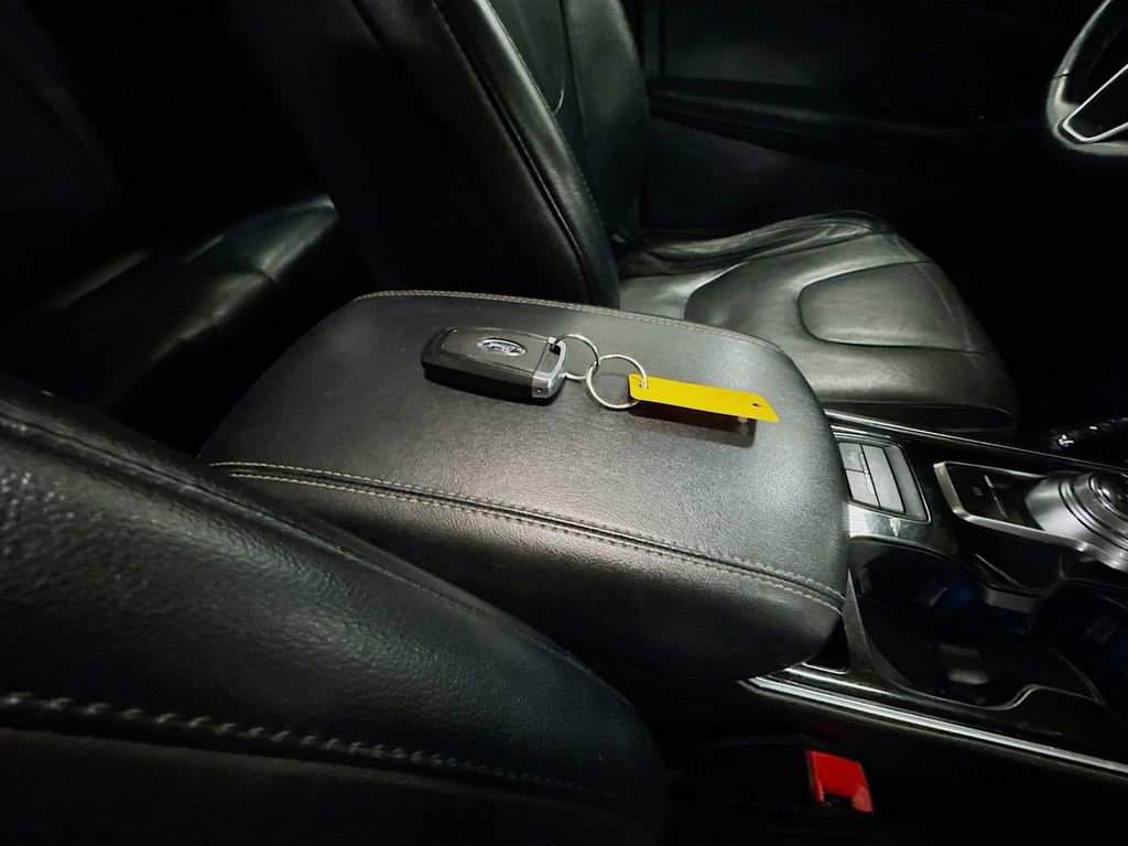 Used 2019 Ford Edge Titanium w/ Equipment Group 301A image 42