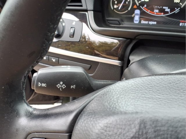Used 2013 BMW 535i xDrive Sedan AWD/4WD image 24