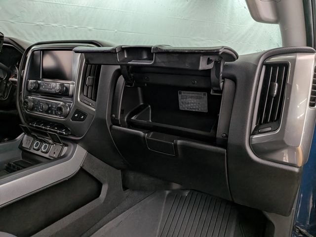 Used 2018 Chevrolet Silverado 1500 LT w/ All Star Edition image 21