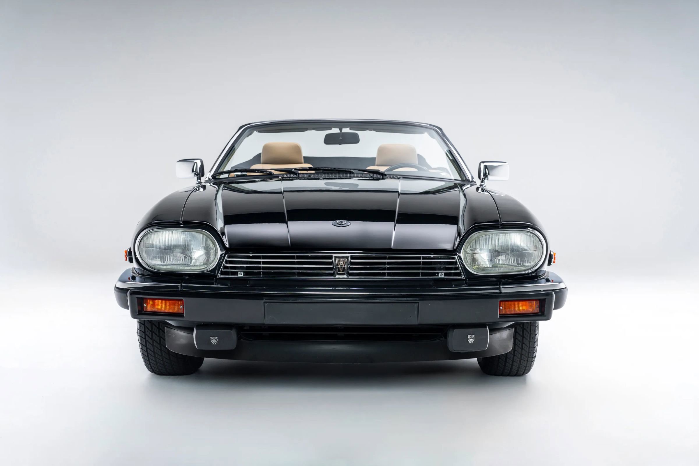 Used 1990 Jaguar XJS V12 Convertible RWD image 6