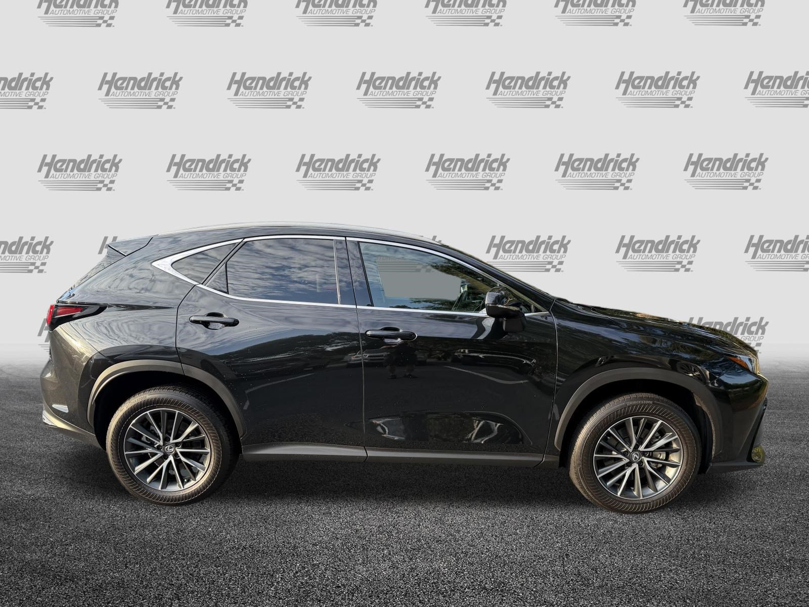 Certified 2025 Lexus NX 250 FWD w/ Premium Package image 10