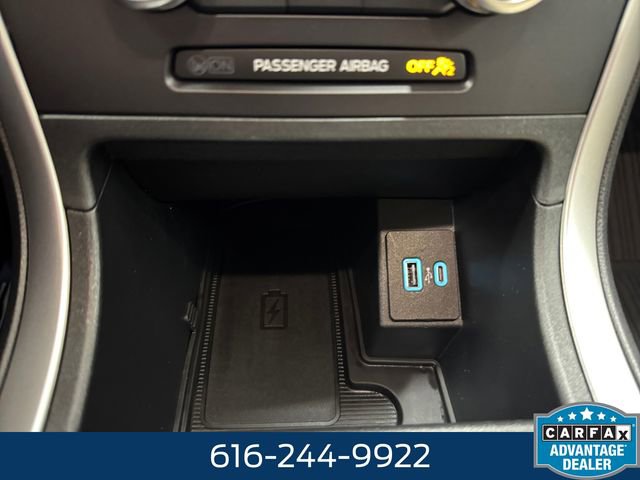 Used 2024 Ford Edge SEL w/ Convenience Package image 16