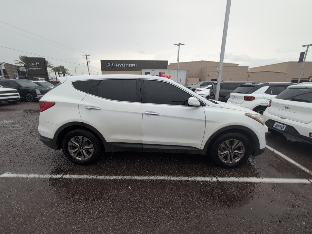Used 2015 Hyundai Santa Fe Sport FWD image 1