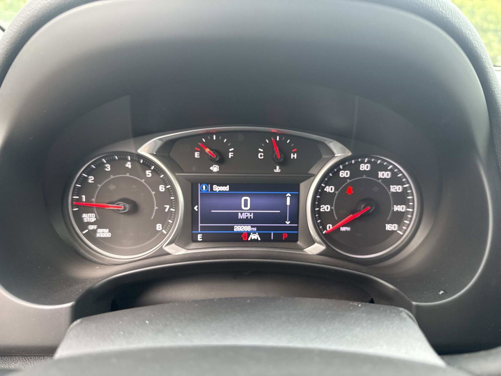 Used 2022 GMC Terrain SLE w/ Driver Convenience Package image 27