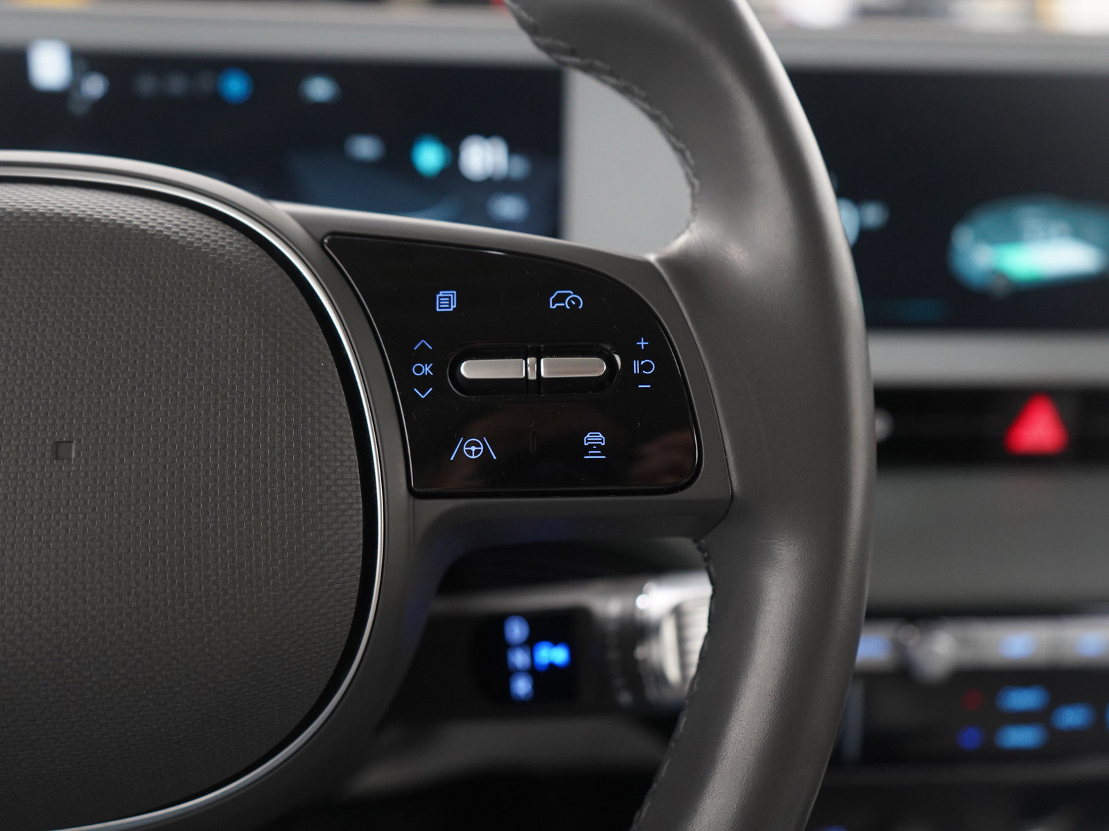 Used 2023 Hyundai Ioniq 5 SEL image 28