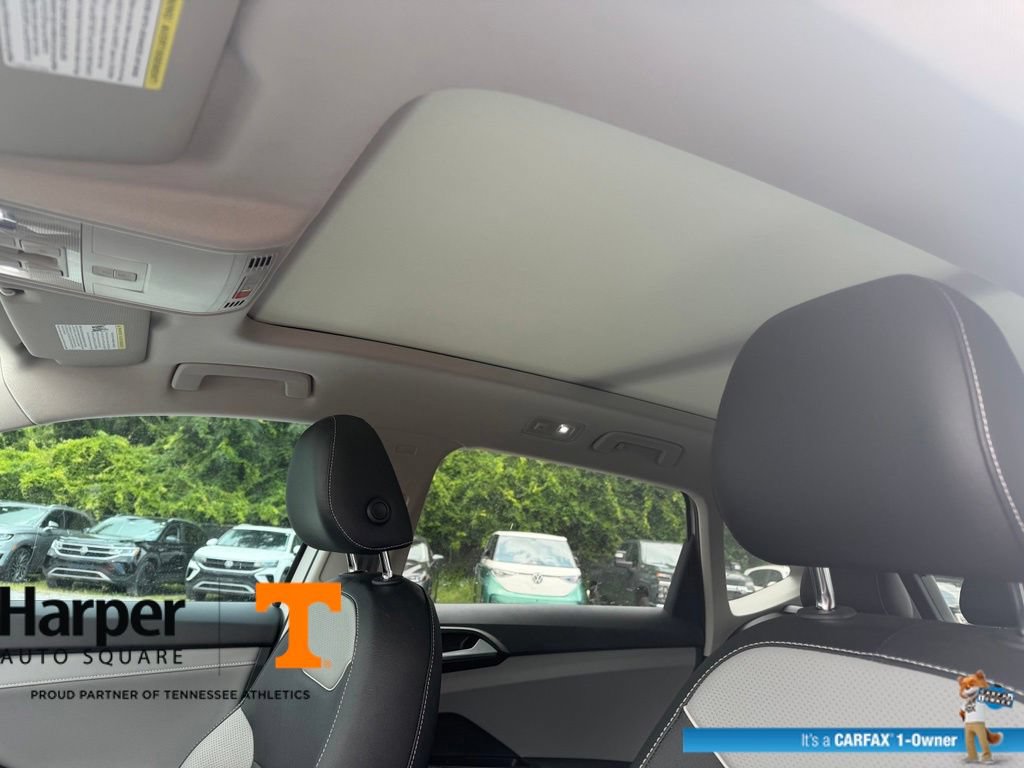 Used 2023 Volkswagen Taos SEL AWD/4WD image 19