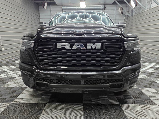 Used 2025 RAM 1500 Big Horn AWD/4WD image 4