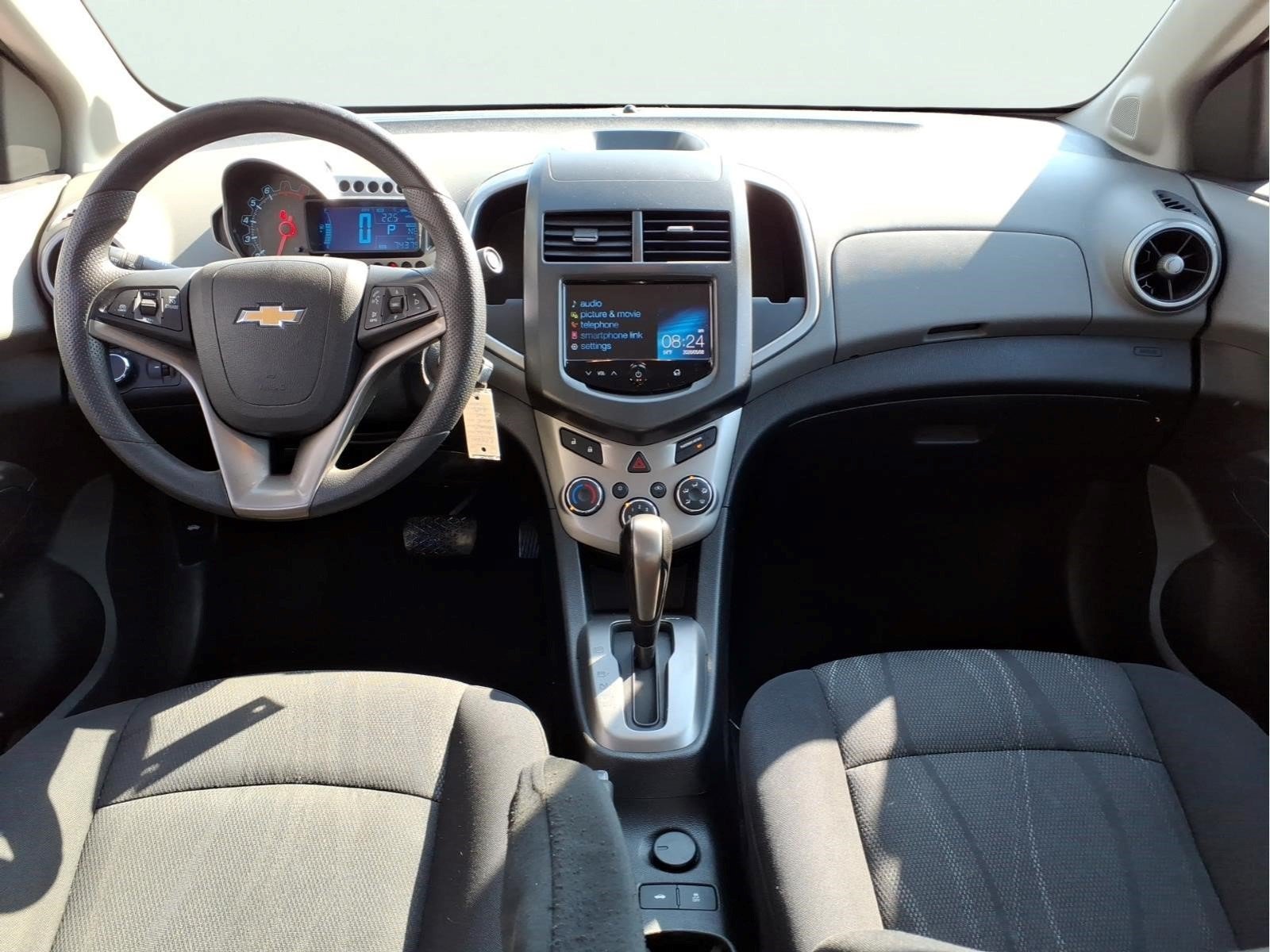 Used 2014 Chevrolet Sonic LT FWD image 7