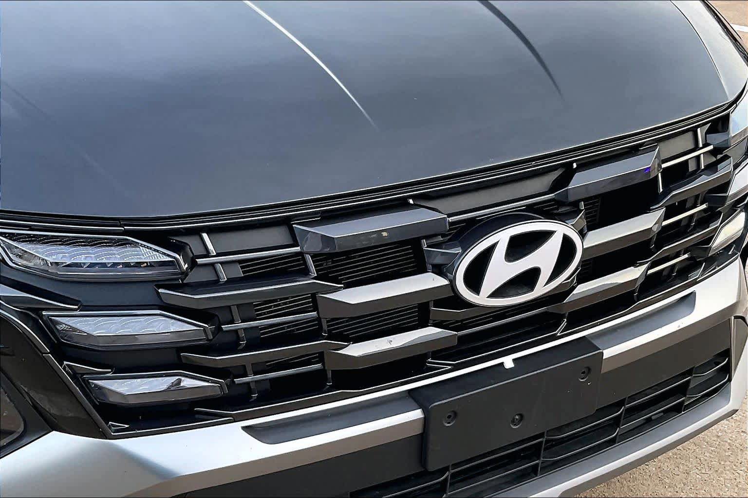 Used 2025 Hyundai Tucson SEL FWD image 29