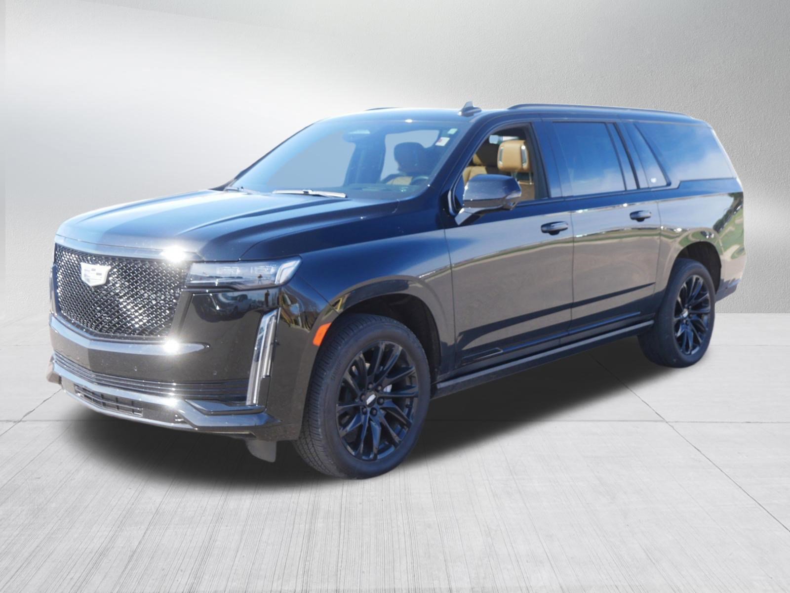 Used 2024 Cadillac Escalade ESV Sport w/ LPO, ONYX Package AWD/4WD image 3