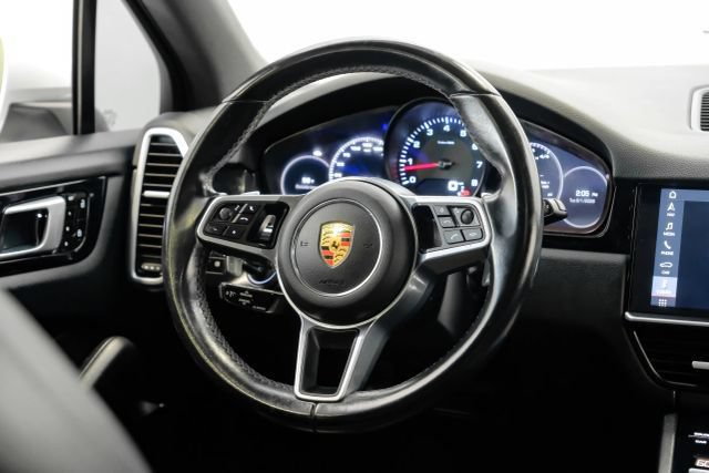 Used 2019 Porsche Cayenne AWD/4WD image 24