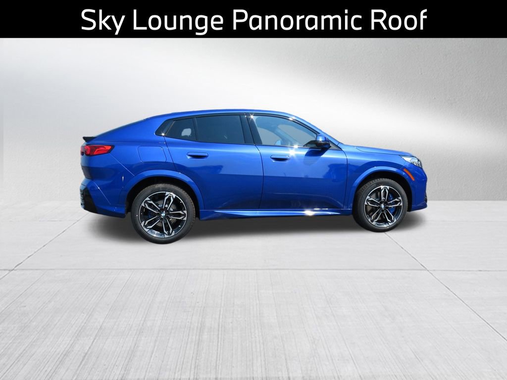 Certified 2026 BMW X2 xDrive28i w/ Technology Package AWD/4WD image 10