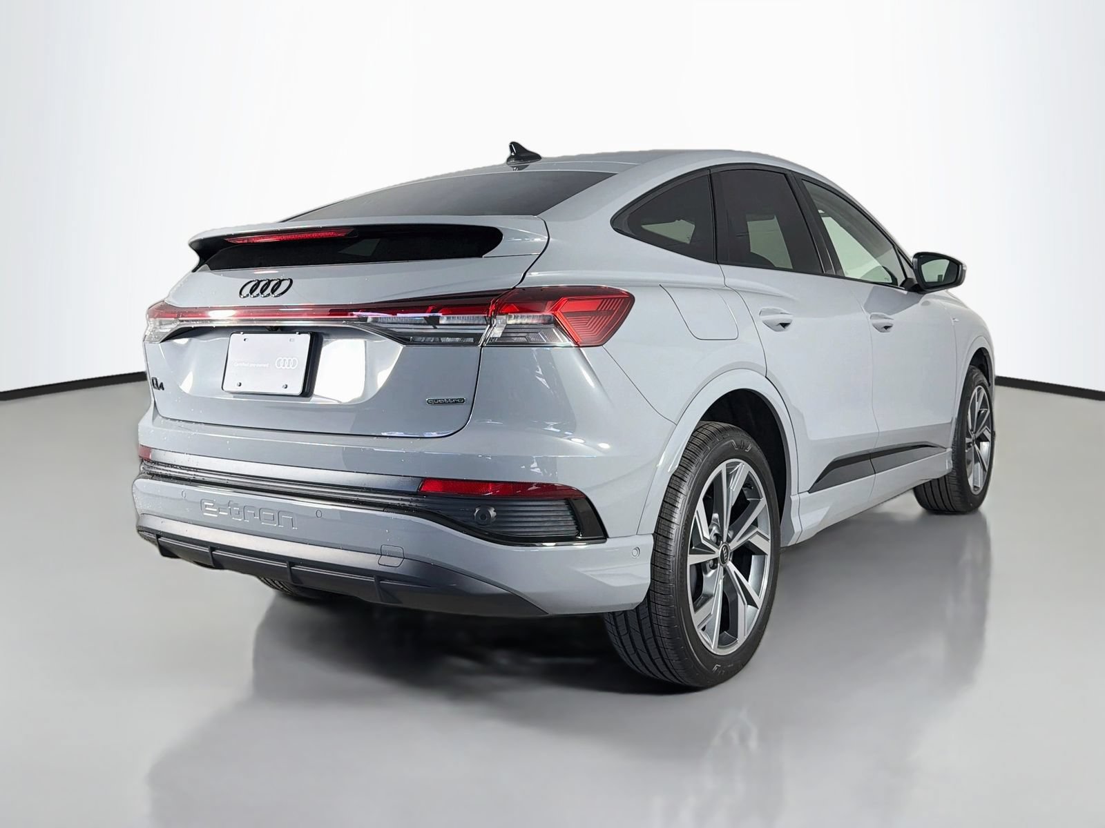 Certified 2023 Audi Q4 e-tron Premium Plus w/ Premium Plus AWD/4WD image 7