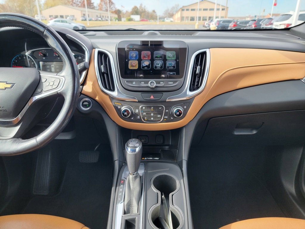 Used 2018 Chevrolet Equinox Premier image 34