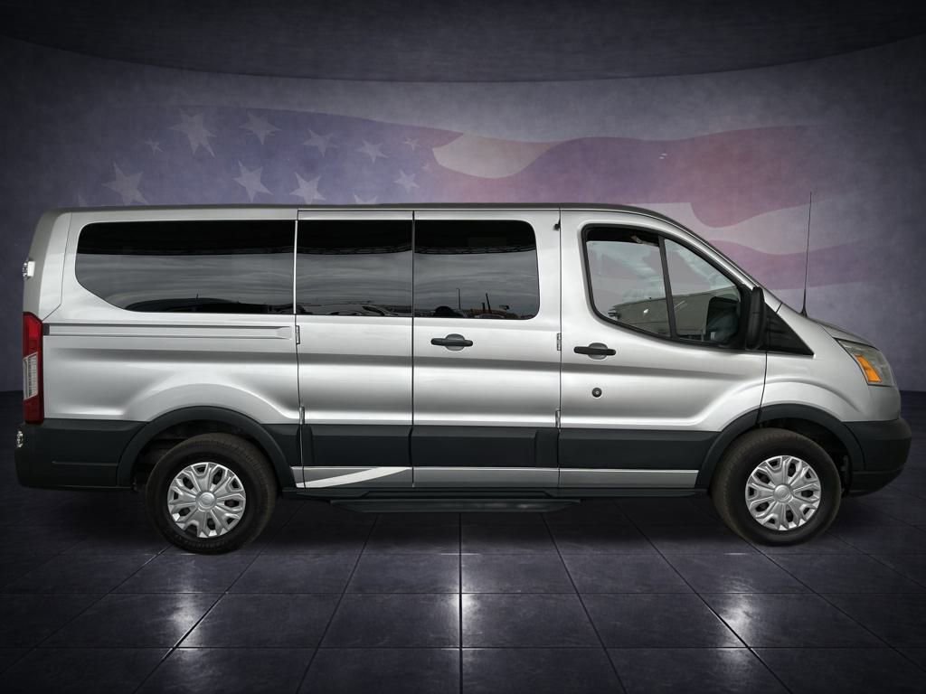 Used 2017 Ford Transit 150 XLT image 6