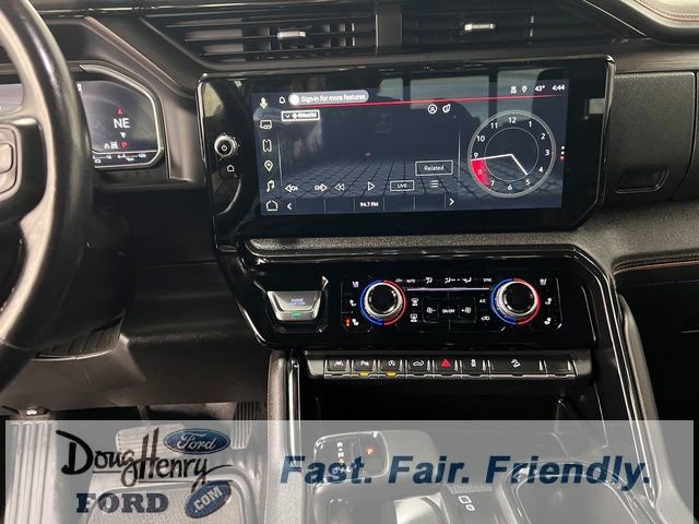 Used 2023 GMC Sierra 1500 AT4 w/ Technology Package AWD/4WD image 40