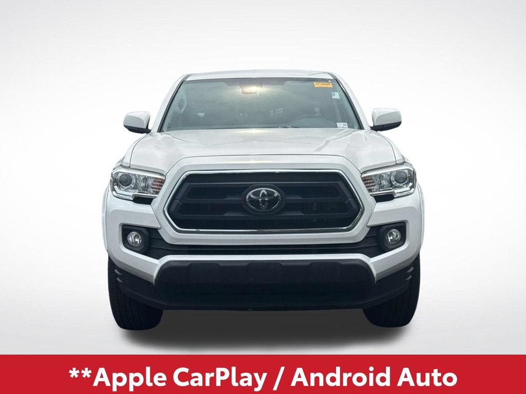 Used 2021 Toyota Tacoma SR5 AWD/4WD image 3