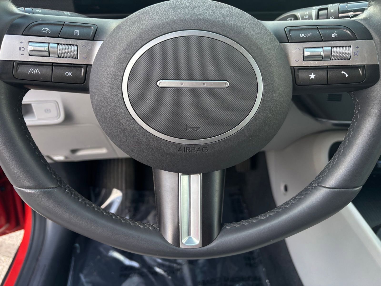 Used 2025 Hyundai Kona SEL image 34