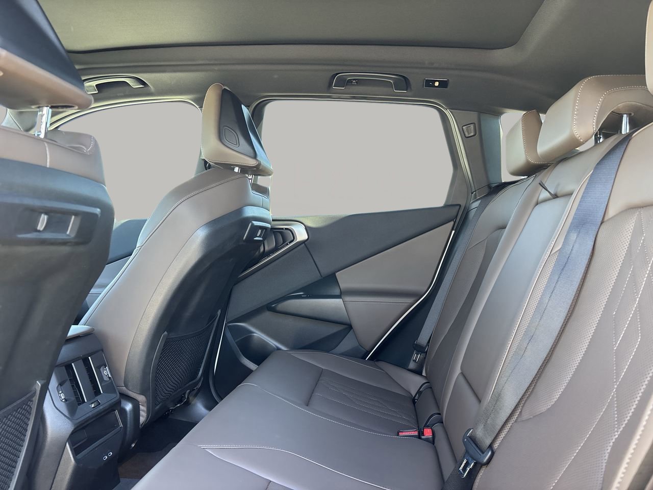 Used 2025 BMW X3 xDrive30i w/ M Sport Package image 17