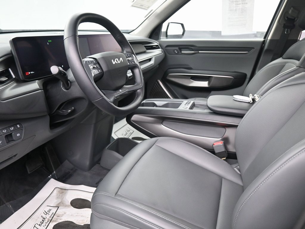 Used 2024 Kia EV9 Light Long Range image 34