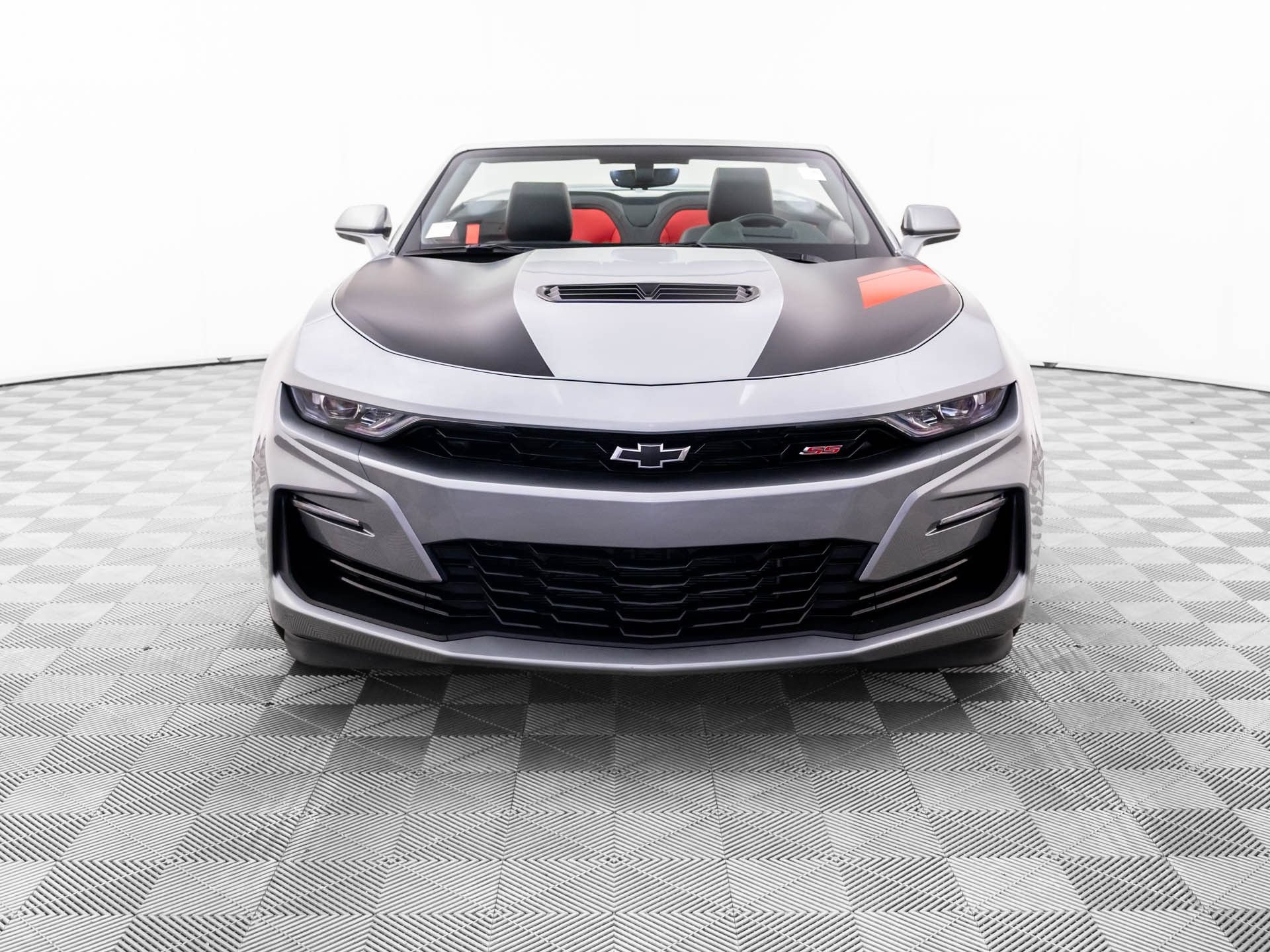 Used 2023 Chevrolet Camaro SS RWD image 9