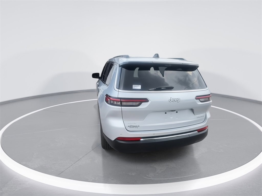 Used 2024 Jeep Grand Cherokee L Limited w/ Luxury Tech Group II image 7