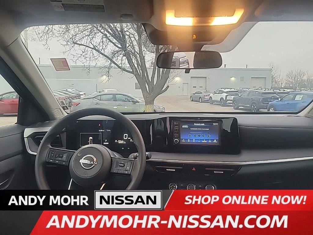 Used 2025 Nissan Kicks S image 10