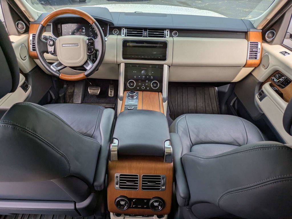 Used 2021 Land Rover Range Rover P525 Westminster Edition AWD/4WD image 16