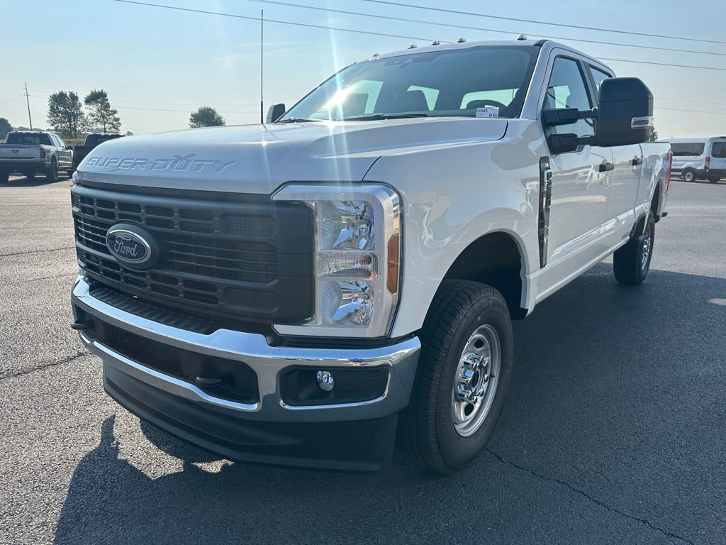 New 2026 Ford F250 XL image 4