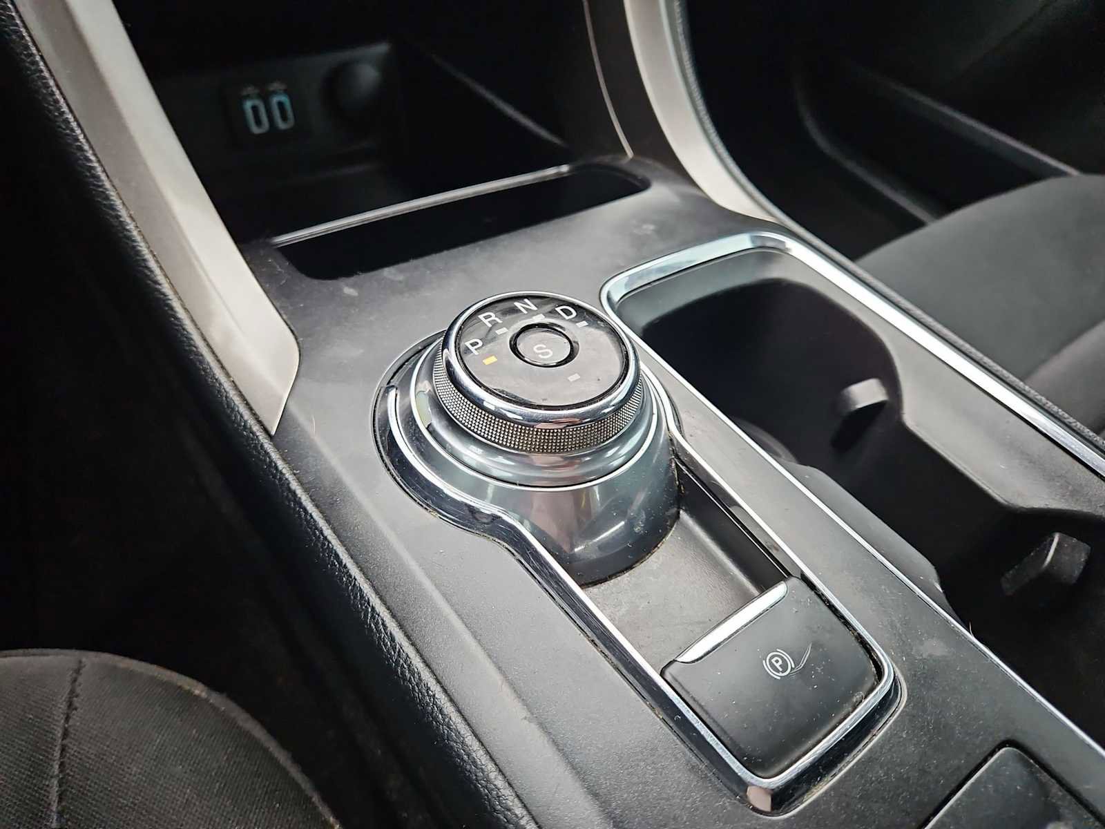 Used 2019 Ford Fusion SE image 31