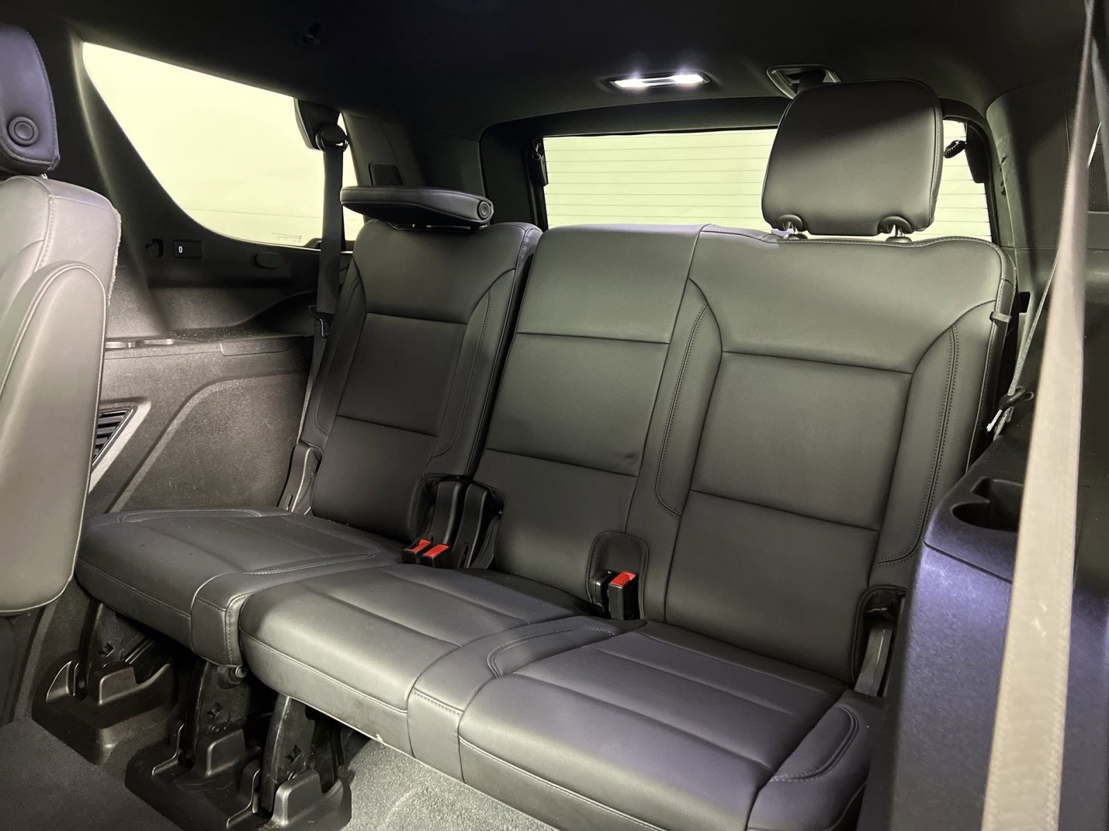 Used 2021 Chevrolet Tahoe LT w/ LT Signature Package image 24