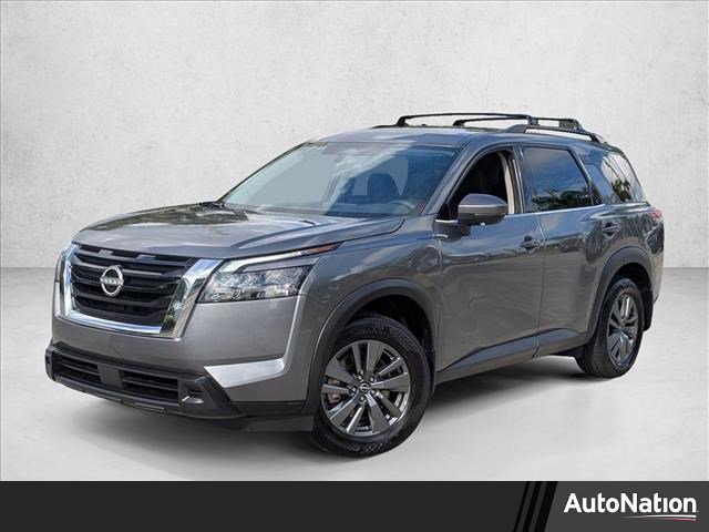 Used 2024 Nissan Pathfinder SV