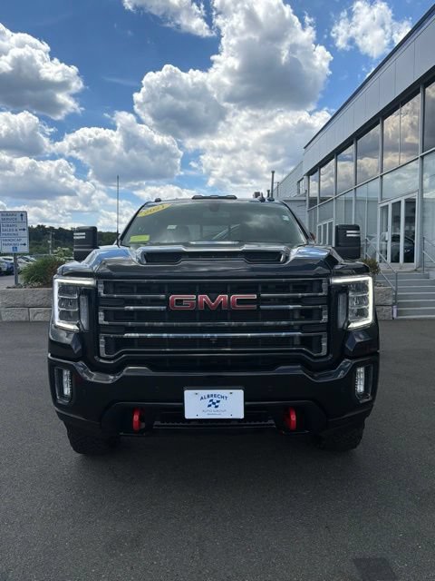 Used 2021 GMC Sierra 2500 AT4 w/ AT4 Preferred Package AWD/4WD image 2