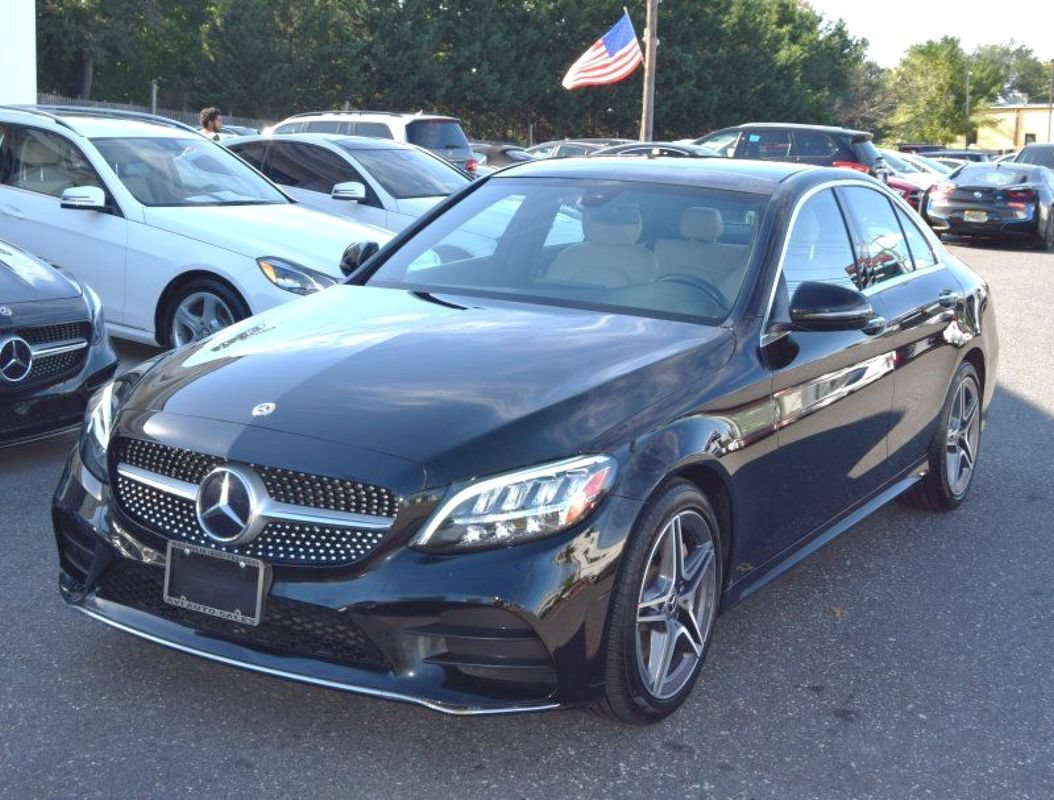Used 2020 Mercedes-Benz C 300 4MATIC Sedan image 6