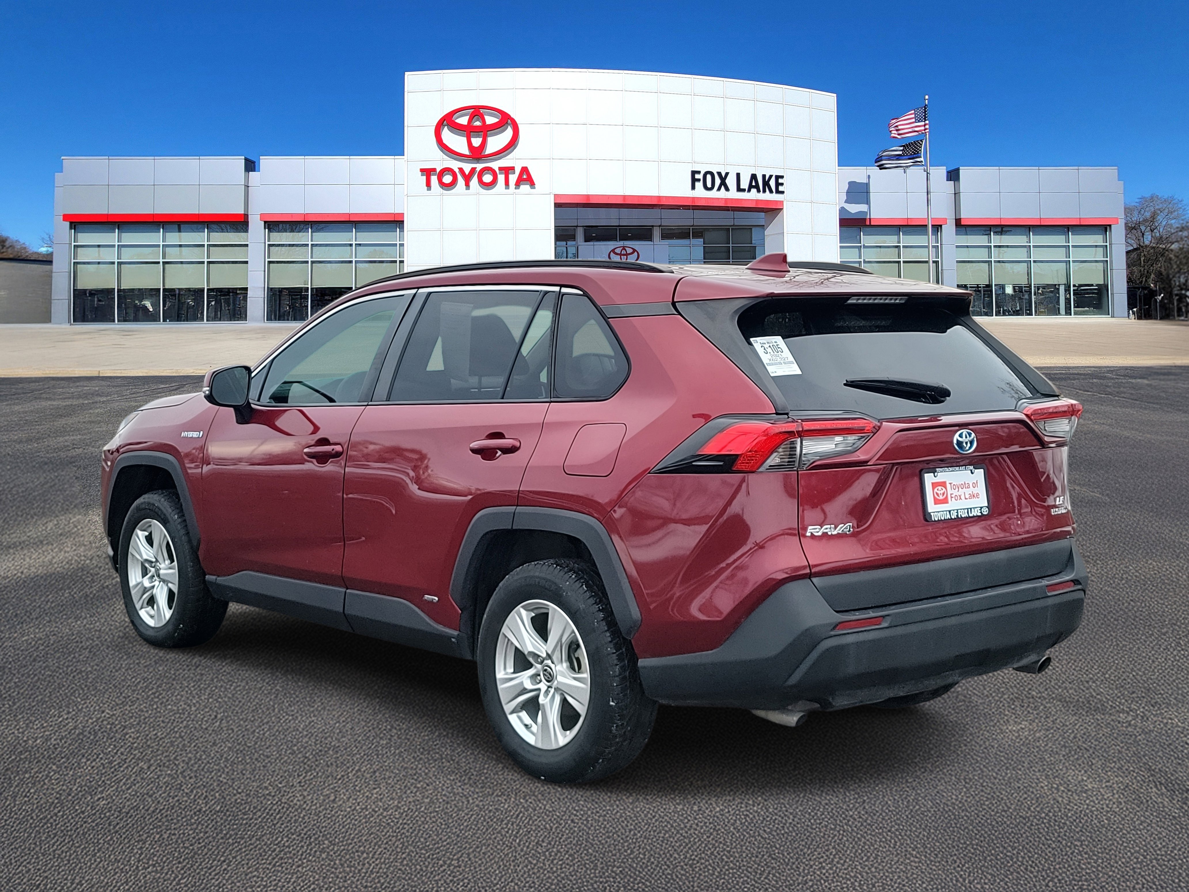 Used 2021 Toyota RAV4 LE video 3