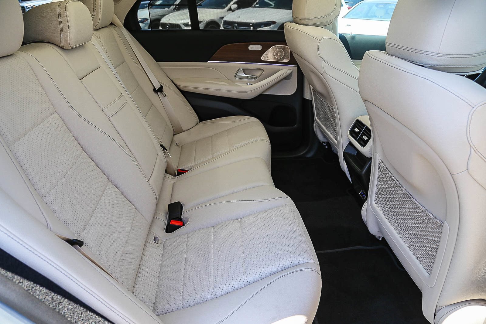 New 2026 Mercedes-Benz GLE 450e 4MATIC image 16