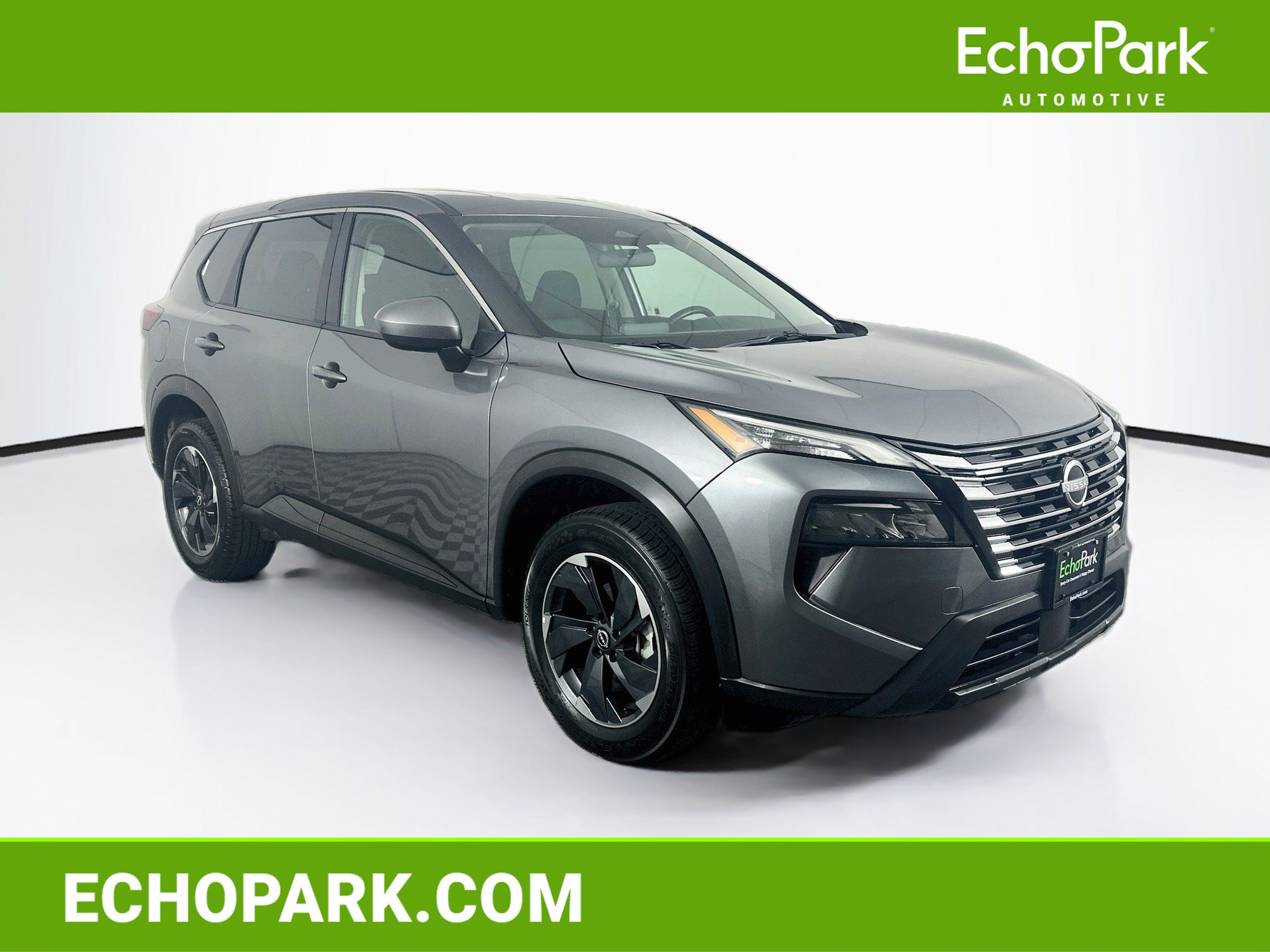 Used 2025 Nissan Rogue SV AWD/4WD image 1