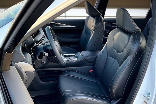 Certified 2026 INFINITI QX60 Luxe w/ Cargo Package image 25