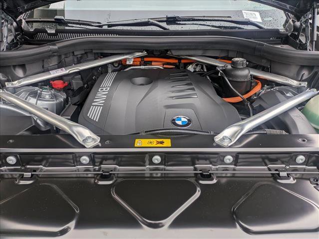 New 2026 BMW X5 xDrive50e w/ Executive Package image 18