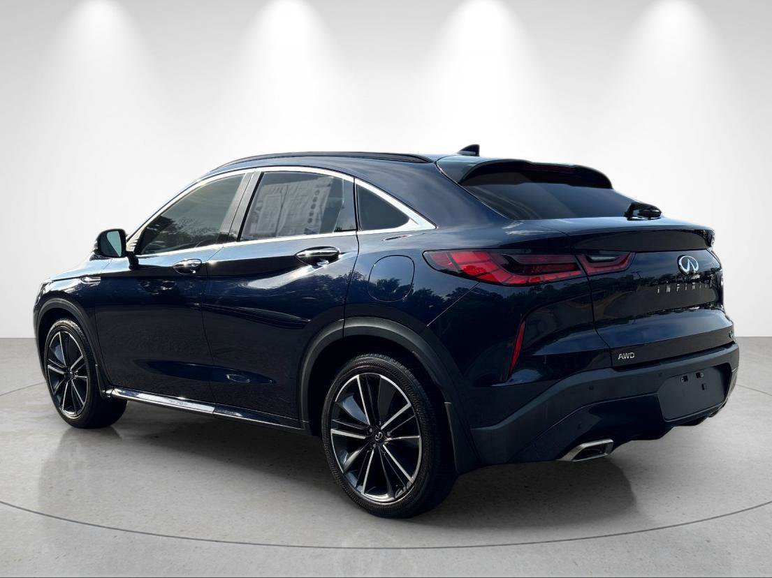 Used 2023 INFINITI QX55 Essential w/ Cargo Package AWD/4WD image 3