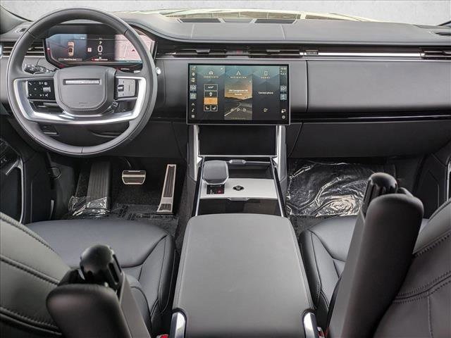 Certified 2025 Land Rover Range Rover SE AWD/4WD image 19