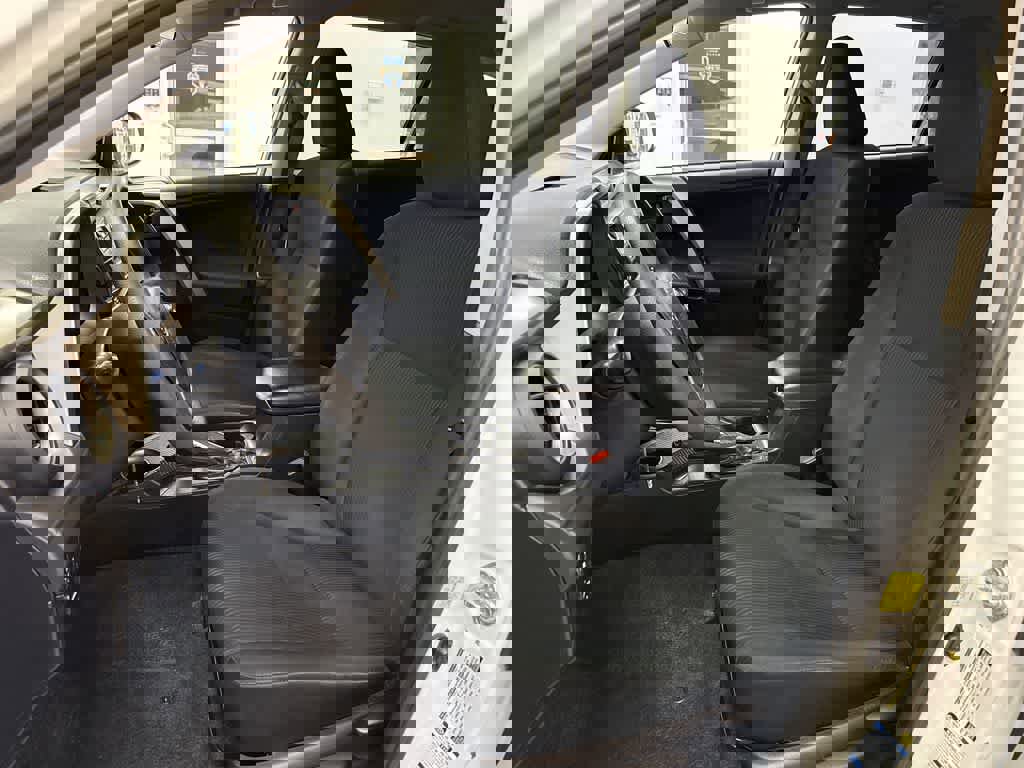 Used 2015 Toyota RAV4 LE AWD/4WD image 15