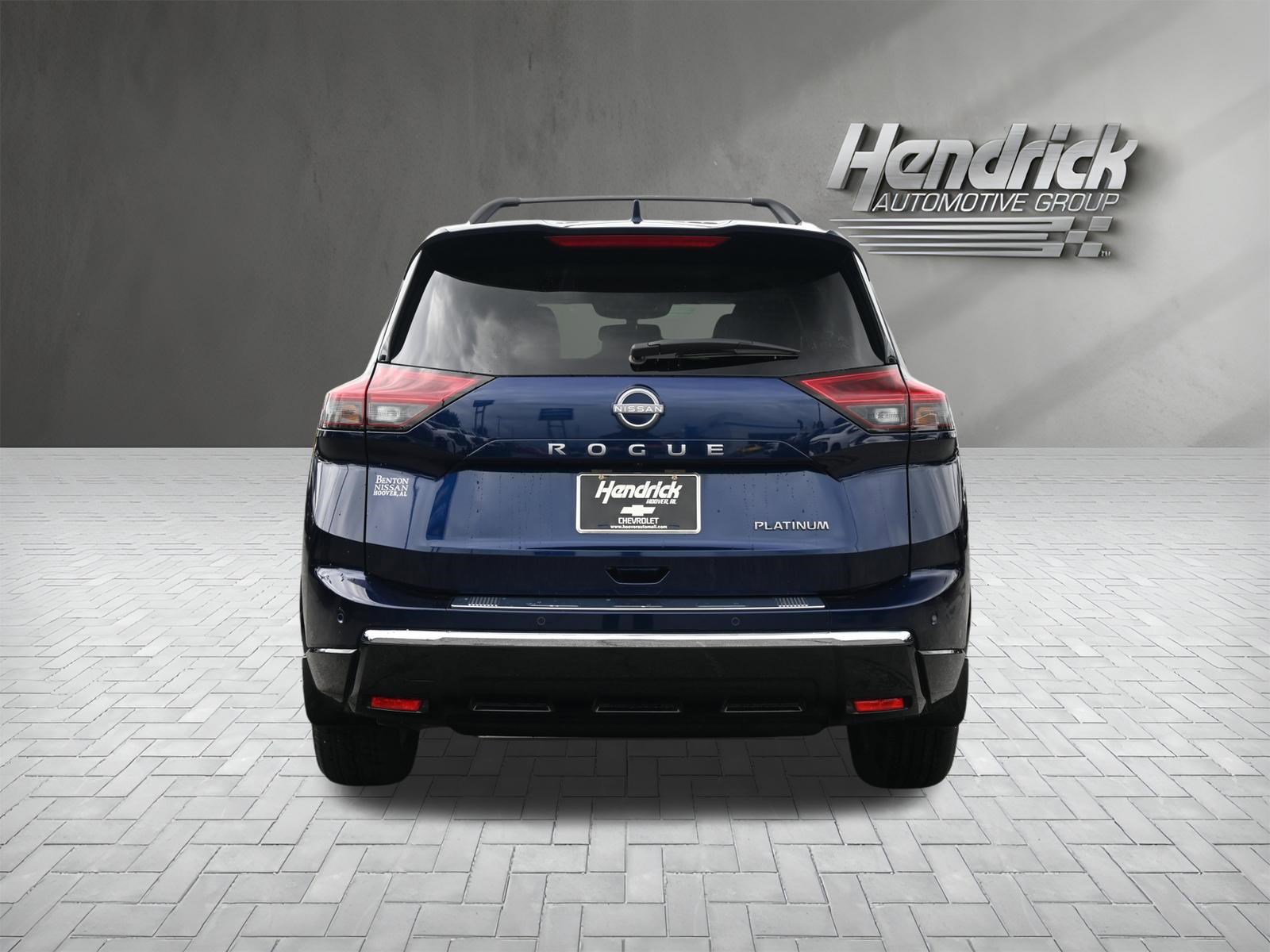 Used 2025 Nissan Rogue Platinum w/ Platinum Premium Package FWD image 9