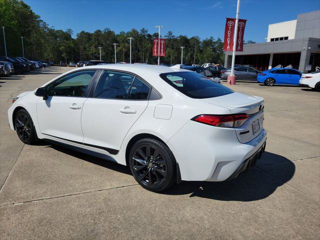 Certified 2023 Toyota Corolla SE FWD image 3