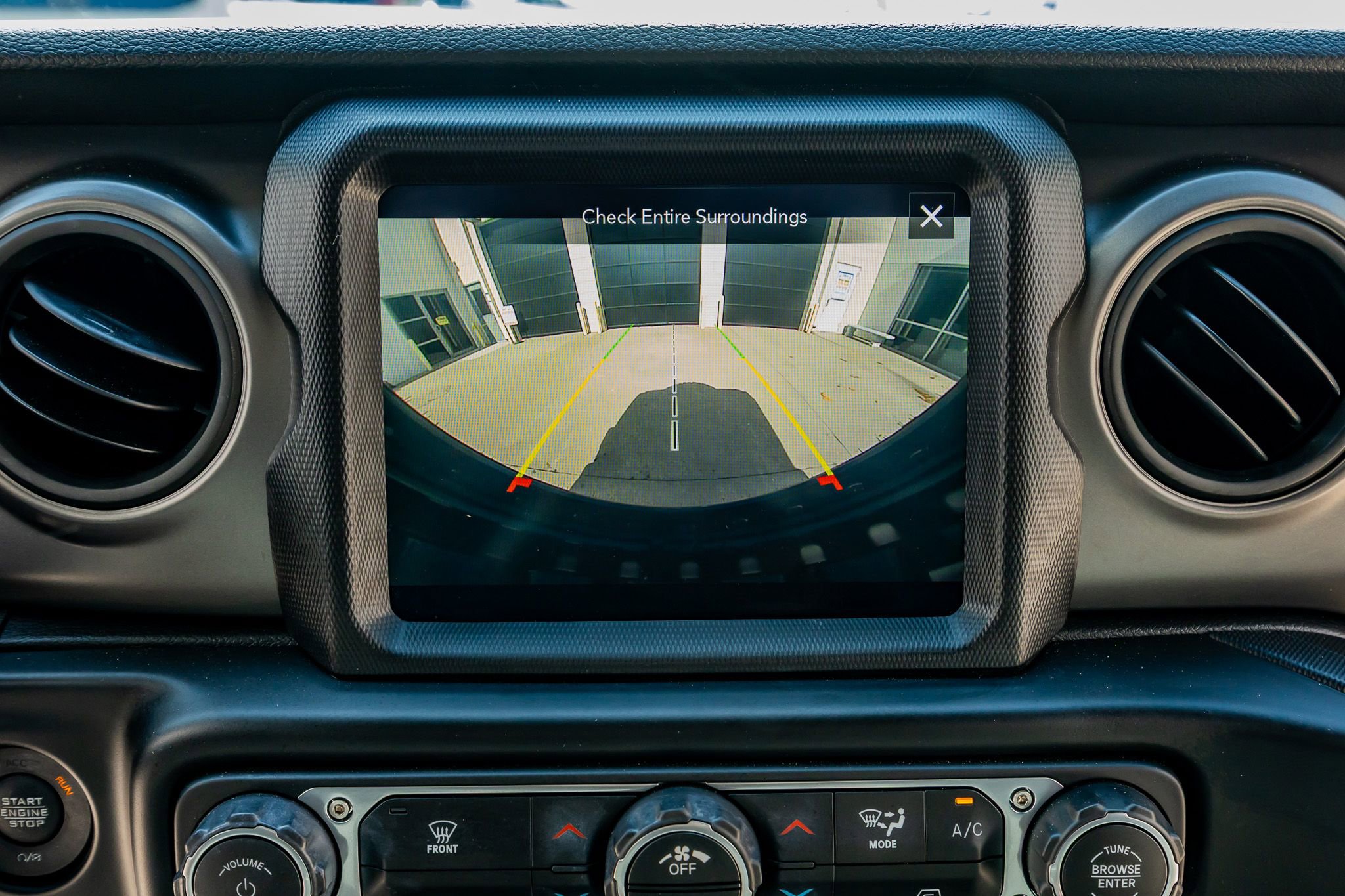 Used 2022 Jeep Wrangler Unlimited Sport w/ Sun And Sound Package image 26