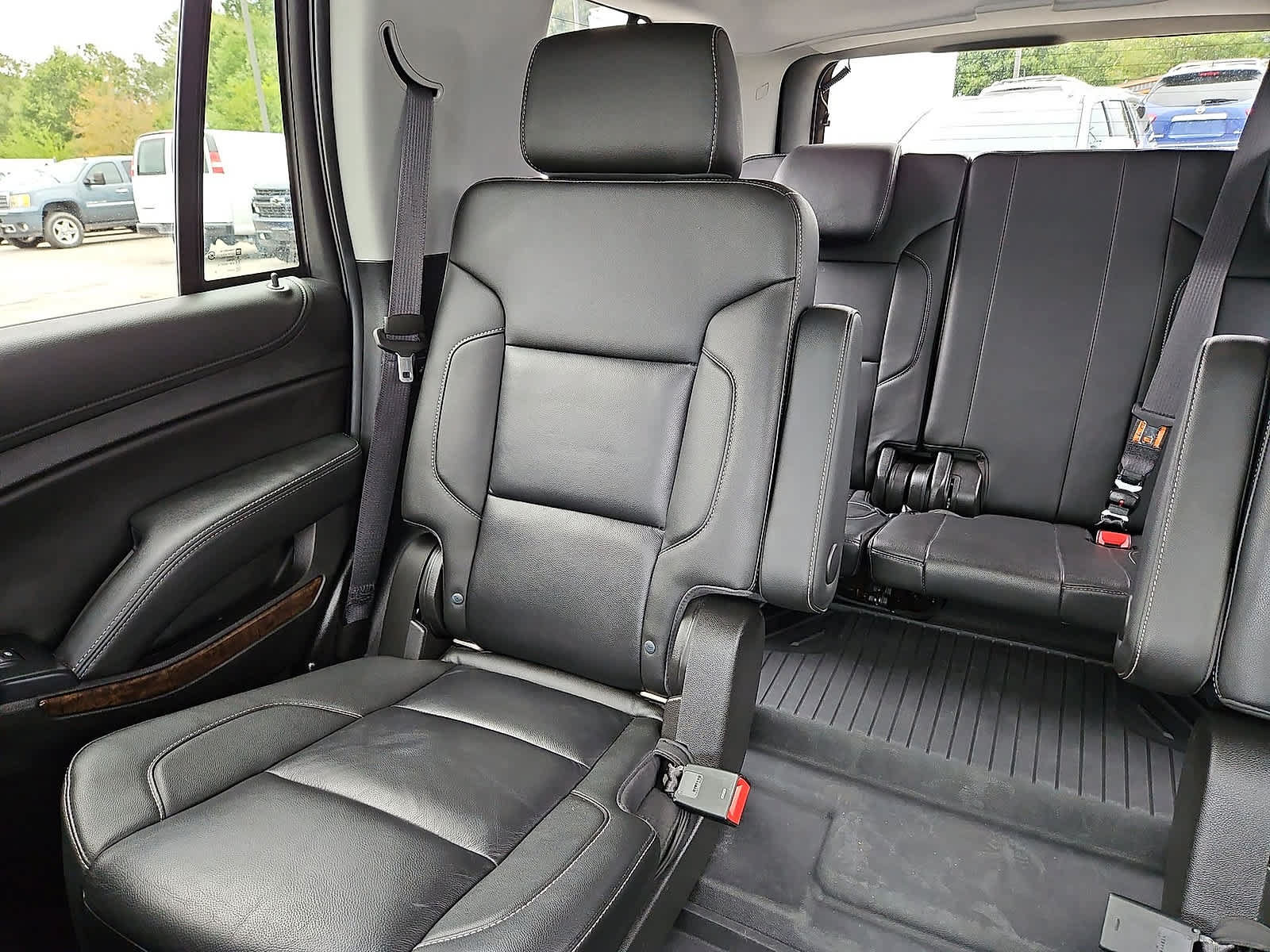 Used 2019 Chevrolet Tahoe LT AWD/4WD image 13